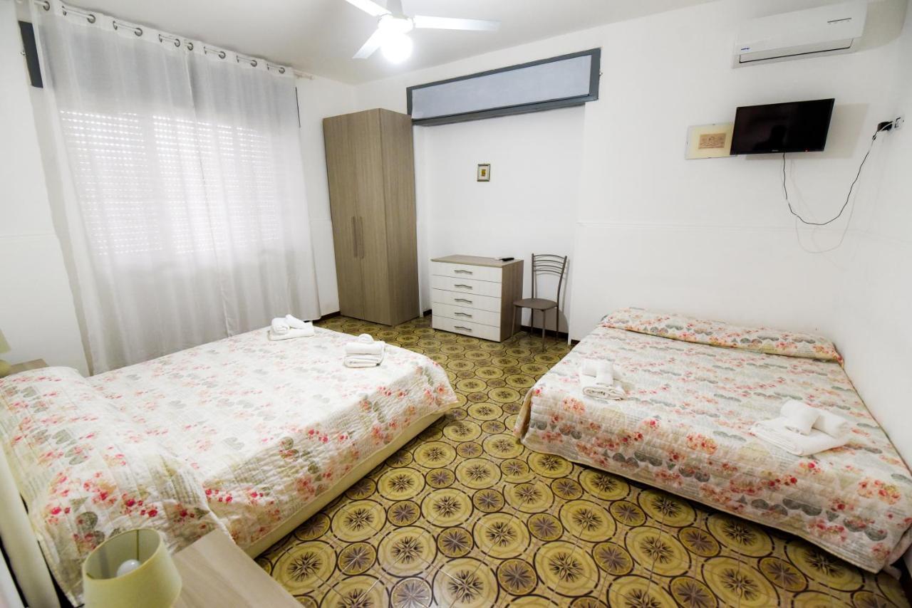 Sea Salento Casa Vacanze ปุนตาปรอสชุตโต ภายนอก รูปภาพ
