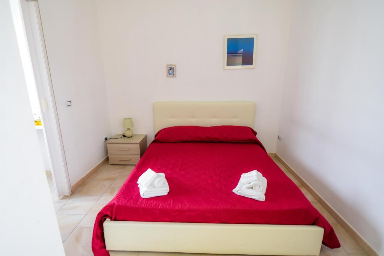 Sea Salento Casa Vacanze ปุนตาปรอสชุตโต ภายนอก รูปภาพ